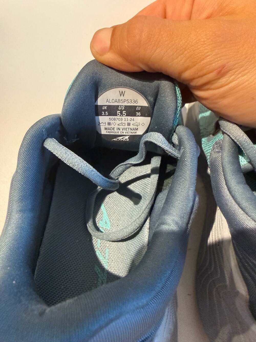 Altra Provision 8 Women's Running Shoes in Teal/Gray - Picture 6 of 7